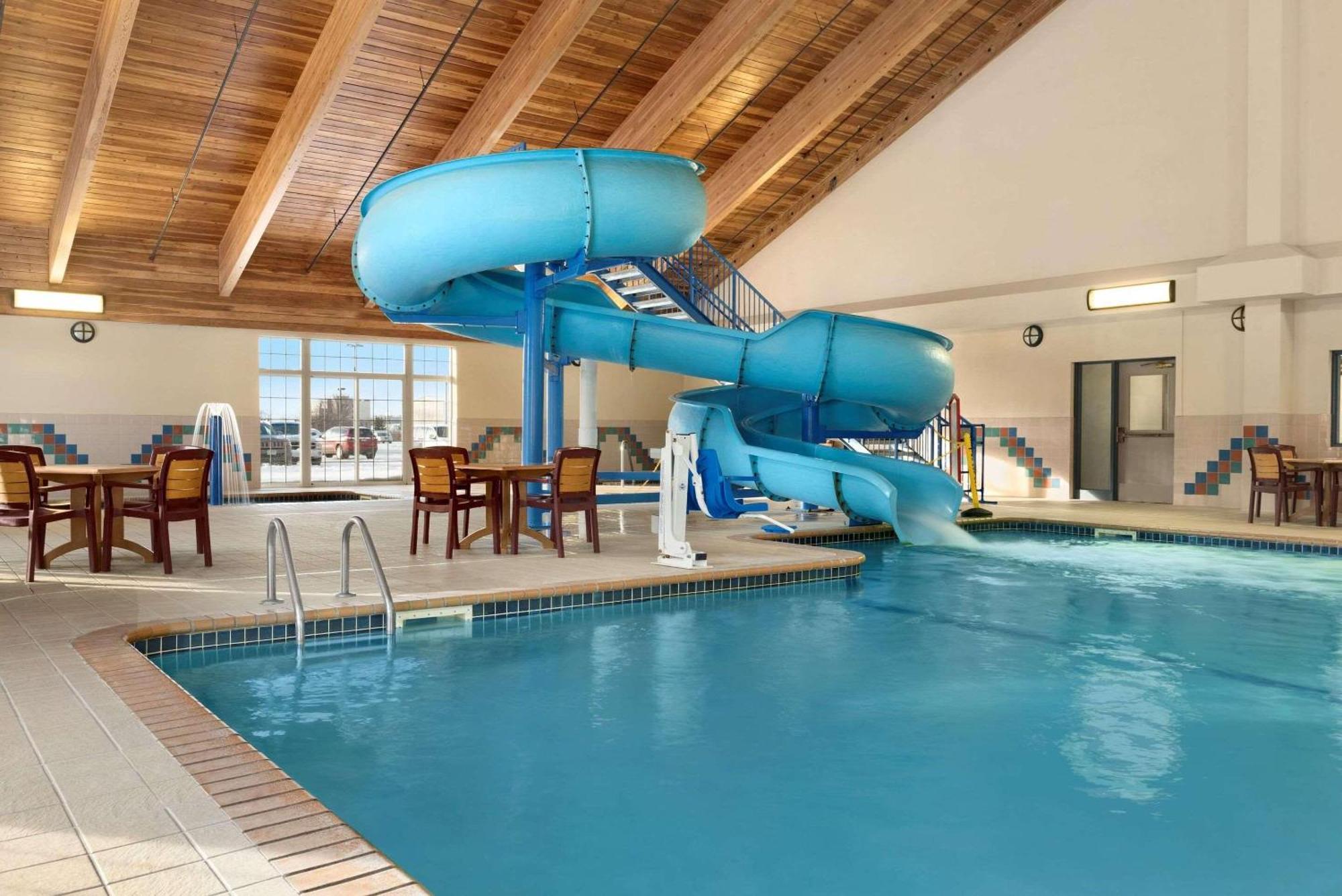 Country Inn & Suites By Radisson, Duluth North, Mn Zewnętrze zdjęcie